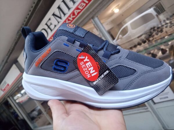 Skechers – Image 5